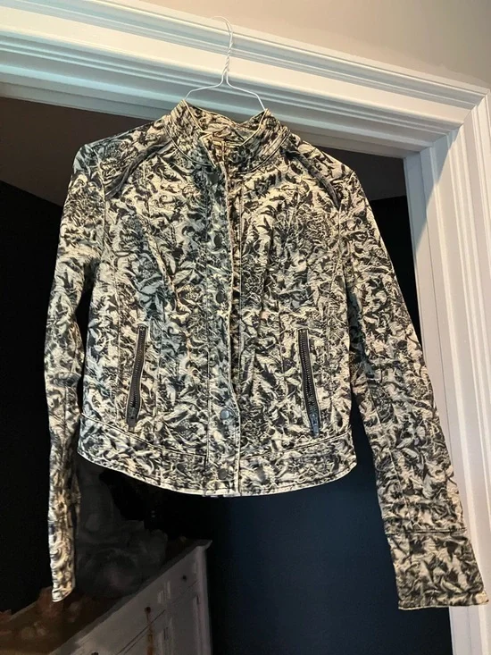 Free People Form Fitting Jacket - Picture 2 of 3